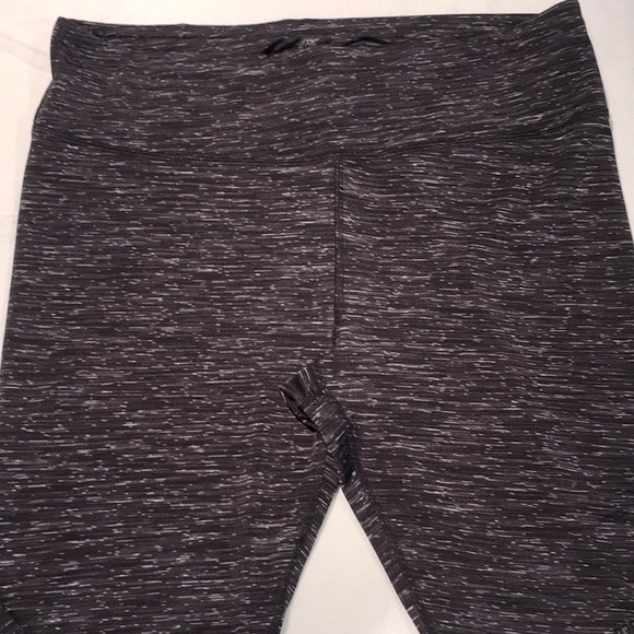 2 Pair 90-Degrees Leggings Yoga Pants - Picture 5 of 10
